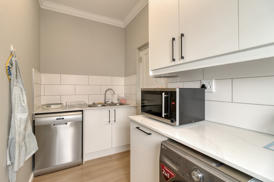 3 Bedroom Property for Sale in Roundhay Western Cape